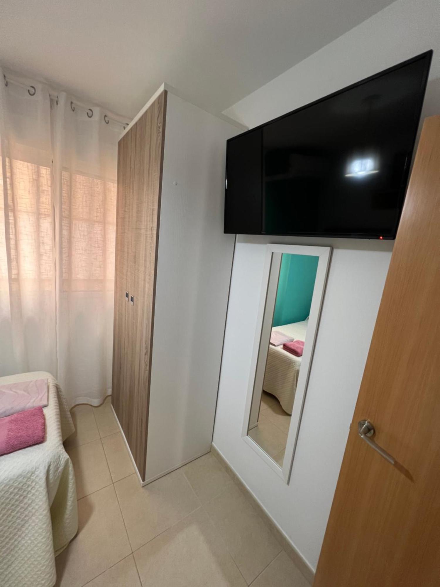 Apartamento Centro 3 Habitaciones Con Aire Acondicionado Y Wifi A 150M De La Playa Y Castillo Peñíscola Exterior foto